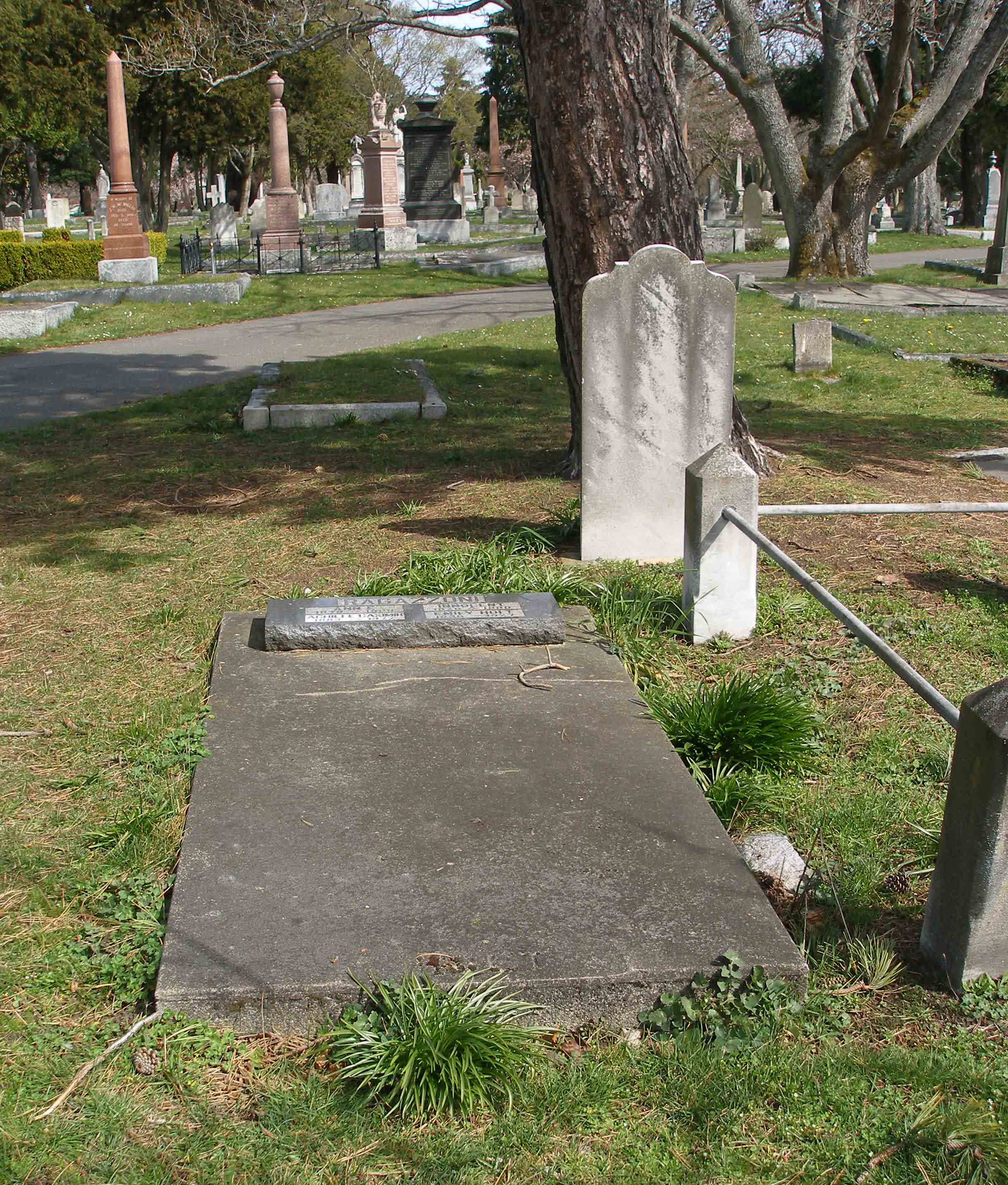 Innocent ragazzoni tomb